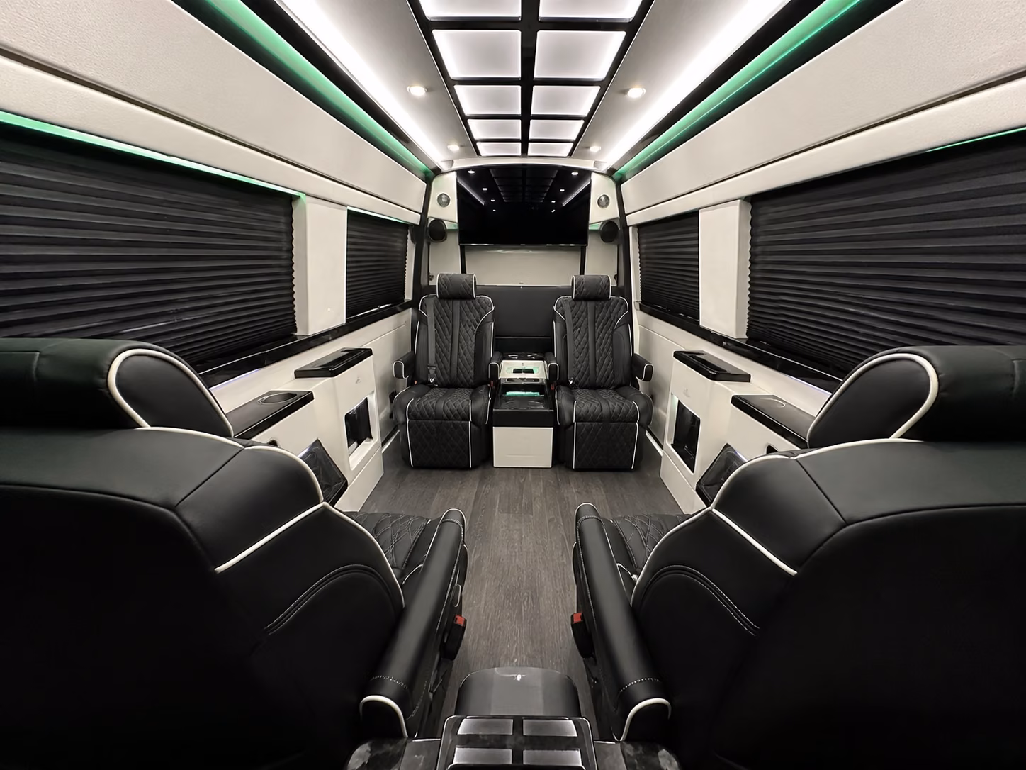find the perfect transportation for your next corporate event 1