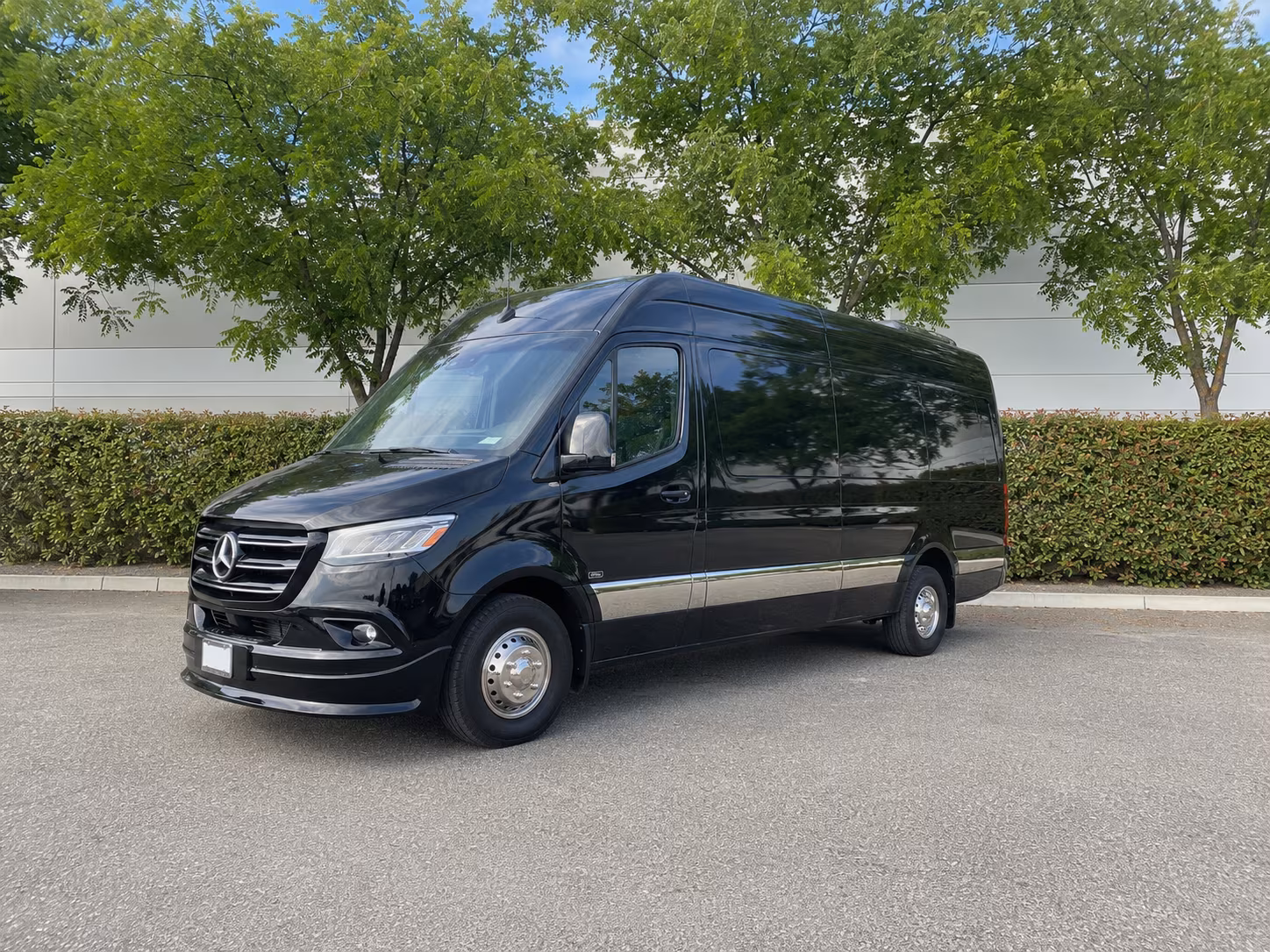 fort worth 18 passenger sprinter van